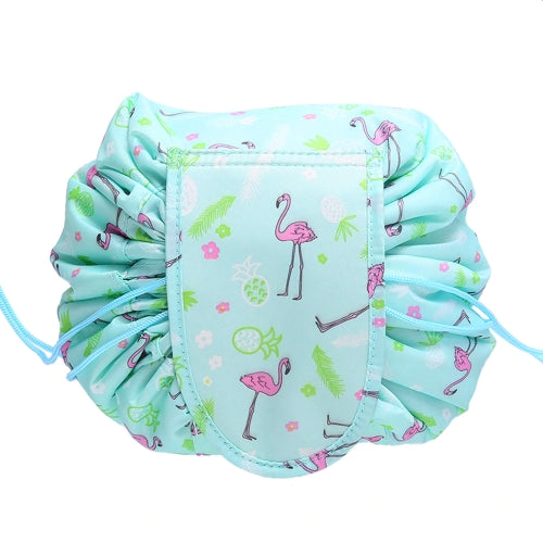 Scrunch up makeup bag in green flamingo